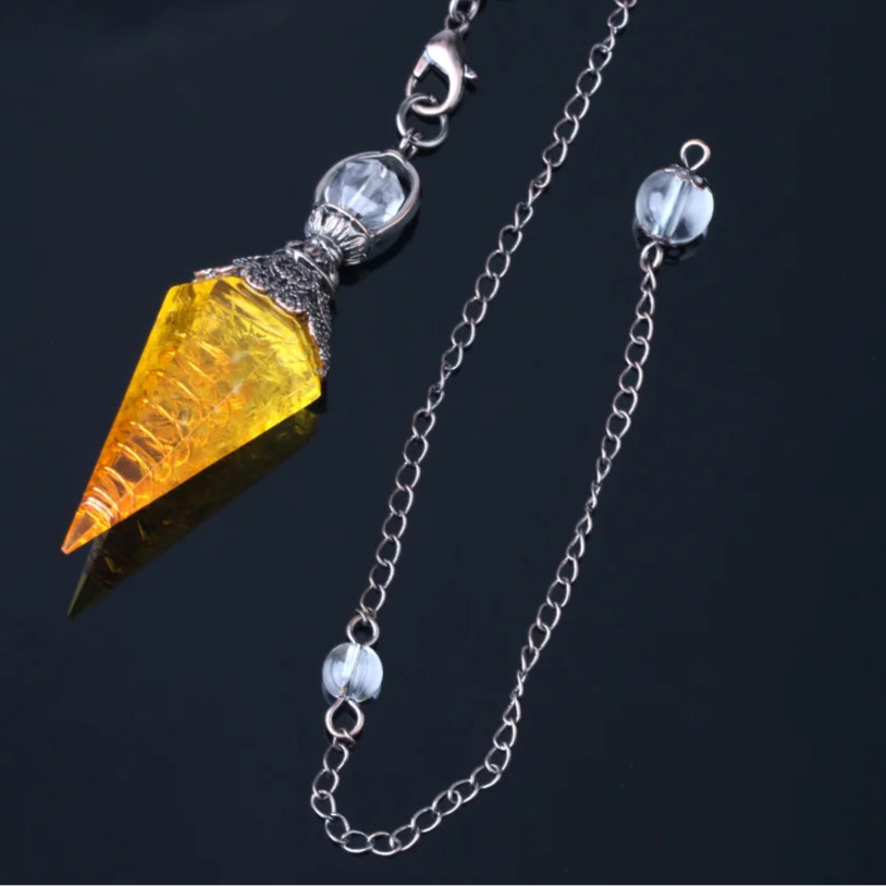 Quartz Natural Pendulum for Divination