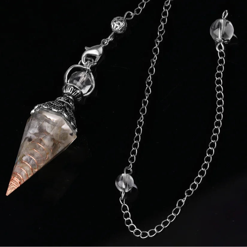 Quartz Natural Pendulum for Divination