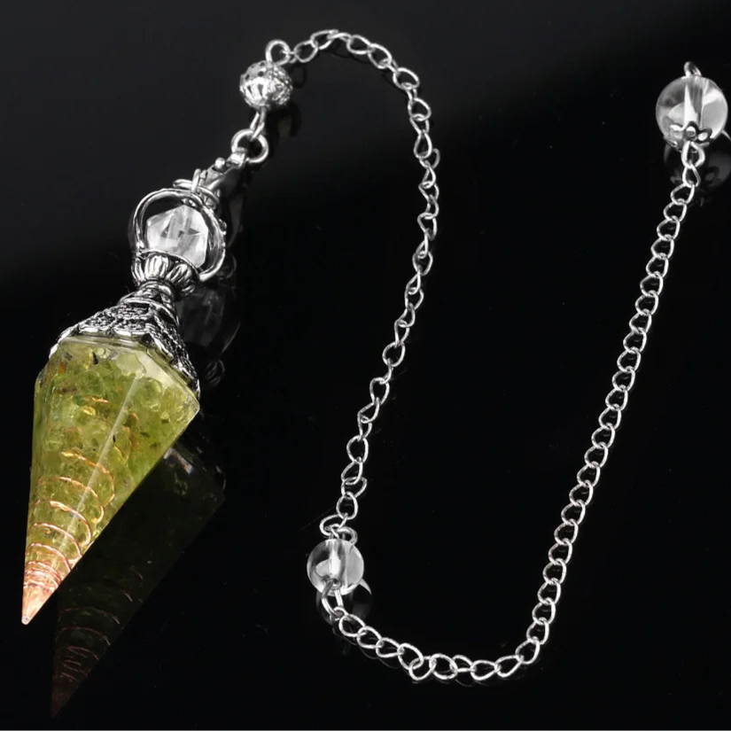 Quartz Natural Pendulum for Divination